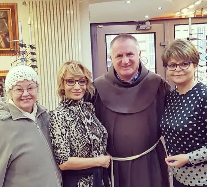 Elégedett páciensek – OptiStyle Optikai Szalon Budapest